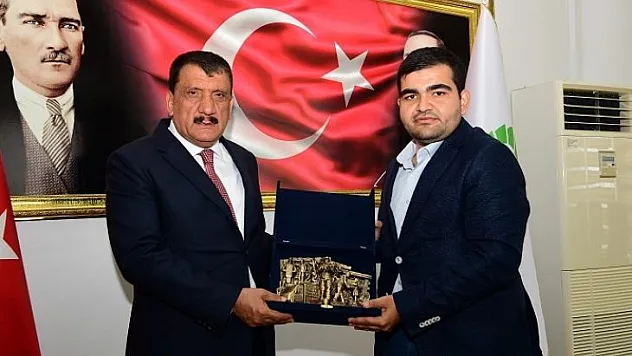 Kardeşe Vefa Derneği (Anda)'nden Başkan Gürkan'a Ziyaret