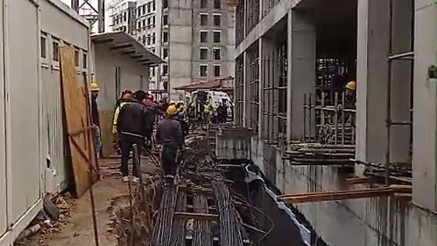 Kent Merkezinde İş Kazası: İnşaat İşçisi Yaralandı
