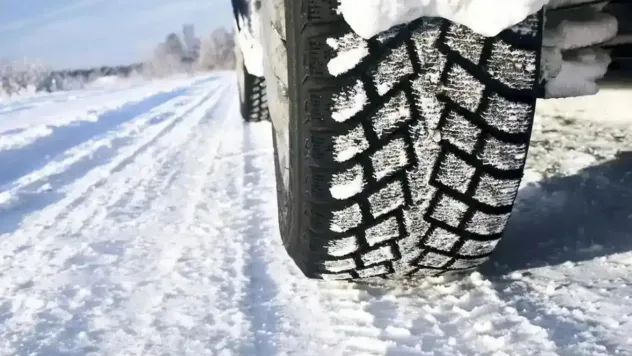 Kış Lastiği Olmayan Araçlar Yola Devam Edemeyecek
