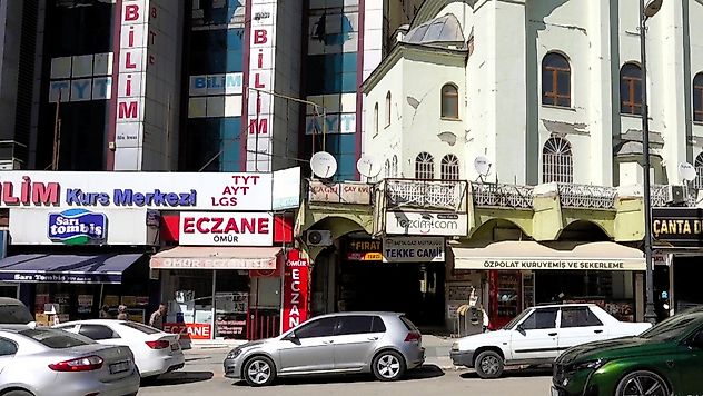 Kışla'da 3 Yıllık Hasar Tartışmasında Yeni Perde: İş Yerleri Mühürlendi