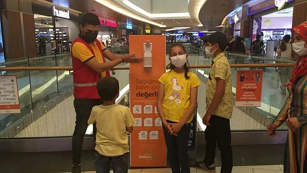 Kızılay Yeşilyurt Şubeden sürpriz etkinlik