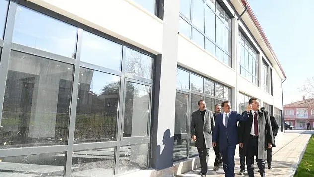 Konsept Ve Lokasyon Olarak Güzel Bir Yapı