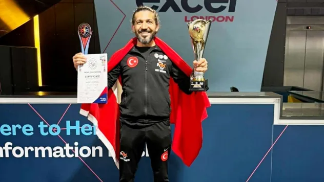 Kuaförler Milli Takımı İngiltere'de Dünya Kupasında 3'üncü Oldu