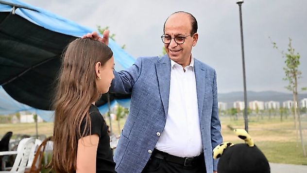 Küçük Ellerden Büyük Dayanışma: Gelir Yetimler İçin Bağışlandı