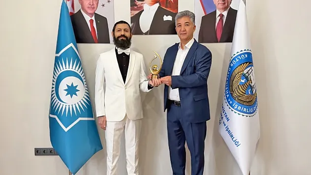 Küresel Barış Çabalarına Bir Ödül Daha: Akif Manaf'a Özbekistan'dan Onur