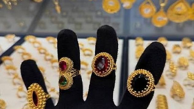 Kuyum Sektöründe Şeffaflık Adımı: Sentetik Taşlar Ayrı Satılacak