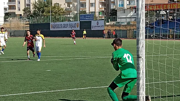 Malatya Adil Türk U 18 Gençler Ligi 5 Hafta Karşılaşmalarına Devam Edildi...