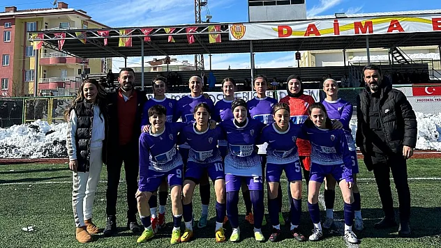 Malatya Bayan Futbol Takımı Diyarbakır Bld.Spor İle 0-0 Berabere Kaldı....