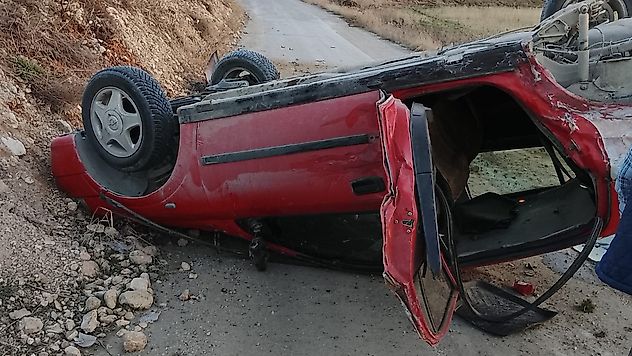 Malatya'da 3 Araç Birbirine Girdi: Çarpmanın Şiddetiyle Tekerlek Koptu