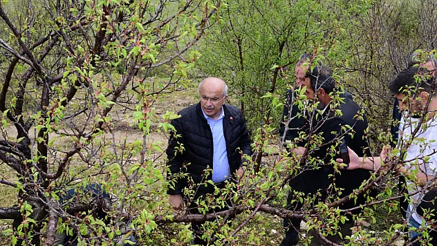 Malatya'da Dolu Felaketi: Sami Er Üreticilerle Buluştu