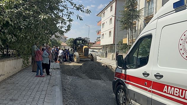 Malatya'da İş Makinesi Faciası: 50 Yaşındaki Belediye İşçisi Yaşamını Yitirdi