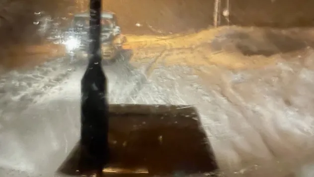 Malatya'da Kar Yağışı Sürprizi: Darende–Ayvalı Yolunda Trafik Aksadı