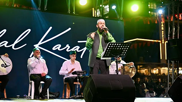 Malatya'da Maneviyat Dolu Gece: Celal Karatüre'ye Büyük İlgi