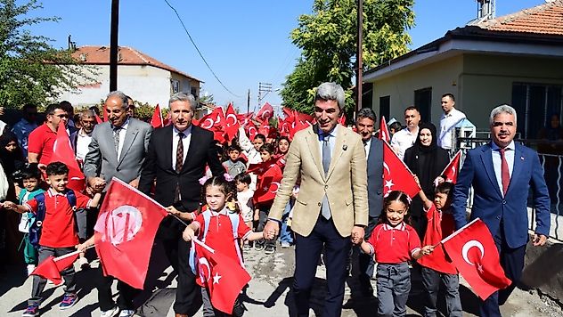 Malatya'da Okula İlk Adım 'Amin Alayı' ile Atıldı