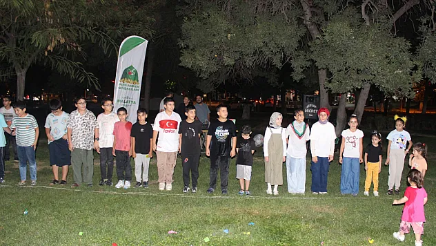 Malatya'da Peygamber Sevdalıları park buluşmaları sona erdi