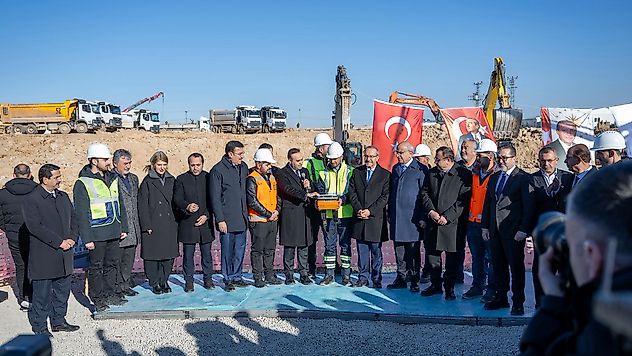 Malatya'da Sanayi Hamlesi: Anahtar Teslim ve Temel Atma Bir Arada