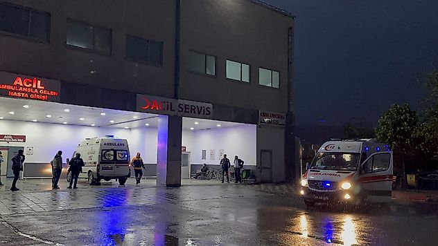 Malatya'da Silahla Yaralanma: Kepçe Operatörü Ameliyata Alındı