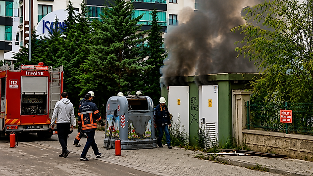 Malatya'da Trafo Yangını Paniğe Neden Oldu