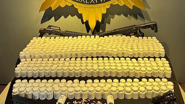 Malatya'da uyuşturucu ve silah operasyonu: 4 gözaltı