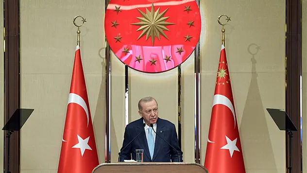 Malatya'daki Saldırı Gündemde: 'Öğretmene Kalkan El Geleceğimize Kalkmıştır'