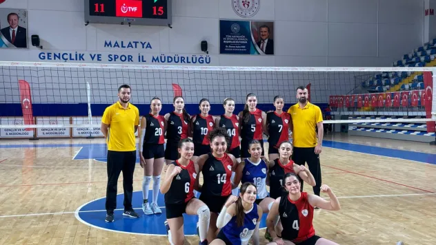 Malatya Derbisinde Kazanan Malatya Voleybol Spor!