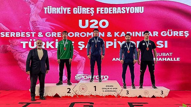 Malatya Güreşte Zirvede: Bir Altın, Bir Bronz Madalya