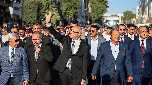 Malatya Kayısı Festivali Renkli Görüntülerle Kapılarını Açtı