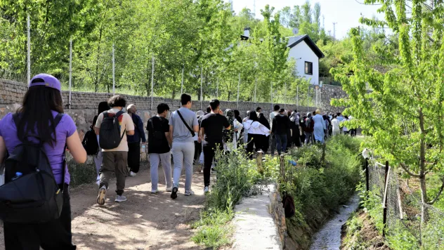 Malatya Kent Konseyi Gençlik Meclisi Konak'tan Horata'ya Doğa Yürüyüşü Düzenledi