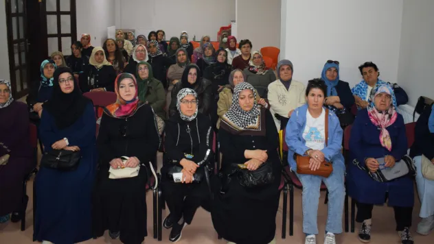 Malatya Kent Konseyi Kadın Meclisi Üyelerine Siber Güvenlik Eğitimi Verildi