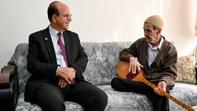 Malatya'nın Değerlerine Vefa: Başkan Geçit, Abuzer Aşkınses'in Evinde