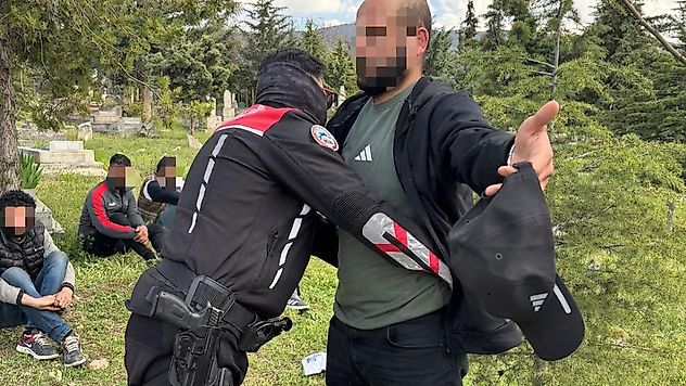 Malatya Polisi Mezarlıklarda Denetimlerini Sıklaştırdı