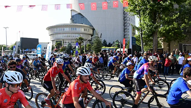 Malatya Sporun Merkezi Olma Yolunda Pedal Çeviriyor