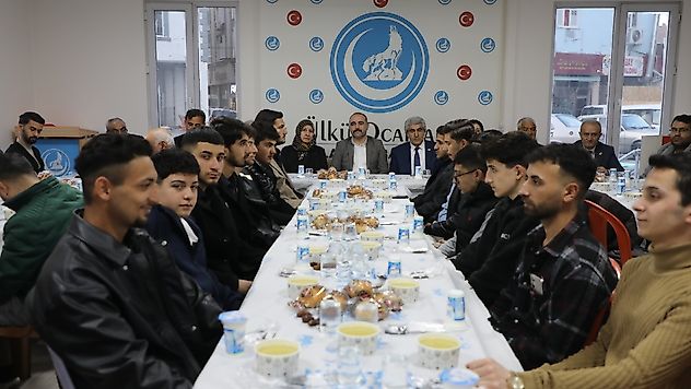 Malatya Ülkü Ocakları Basın Mensuplarıyla İftarda Buluştu