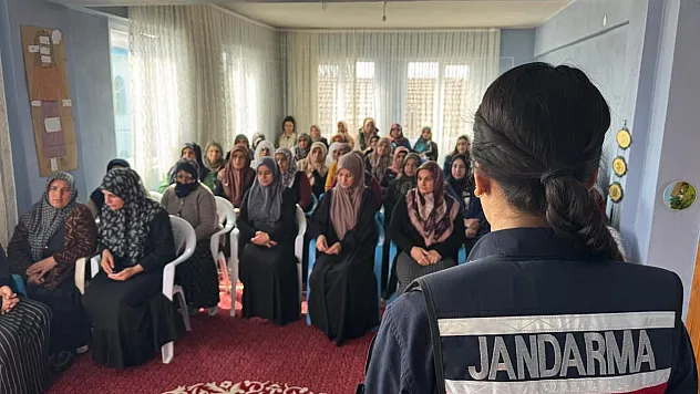 Malatya Valiliği Öncülüğünde Kadınlara Yönelik Bilinçlendirme Faaliyeti Gerçekleştirildi