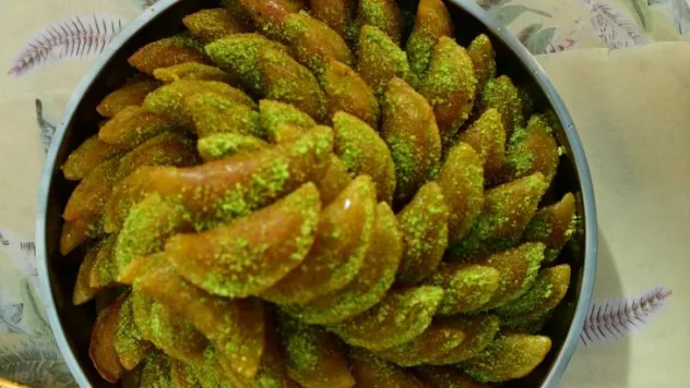 Malatya Yassı Kadayıfının Coğrafi İşaret Tescil Belgesi, Akpınar'daki Tatlıcı Esnafına Dağıtıldı