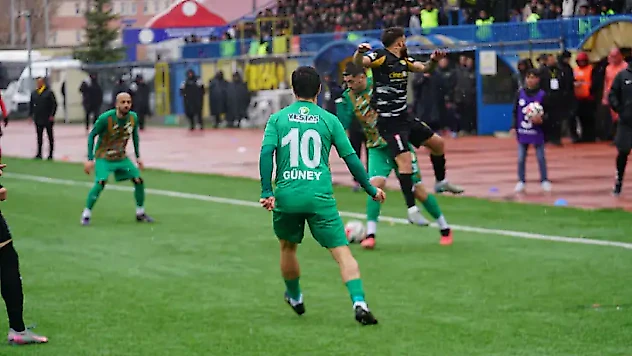 Malatya Yeşilyurtspor Deplasmanda Altın Değerinde 3 Puan Aldı!