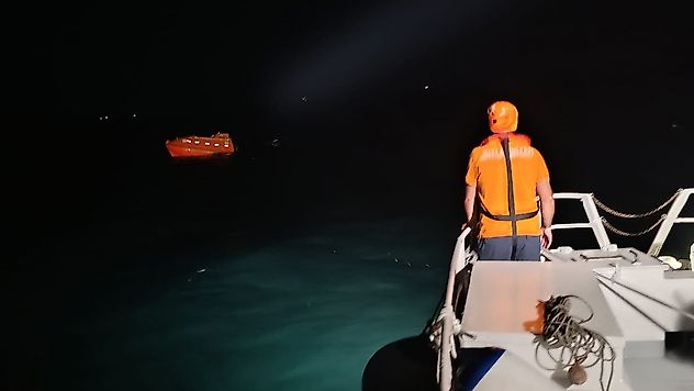Marmara Denizi'nde iki gemi çarpıştı: Kuru yük gemisi battı