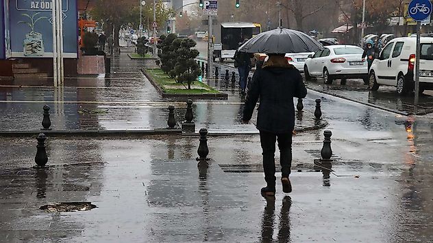 Marmara, Ege ve Batı Karadeniz için kuvvetli yağış uyarısı