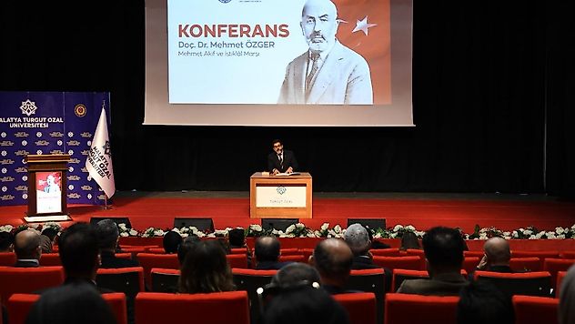 Mehmet Akif Ersoy Ve İstiklal Marşı Konferansı Düzenlendi