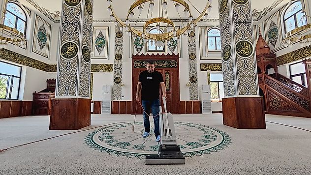 Mehmet Turgut Camii Açılışa Hazır Hale Getirildi