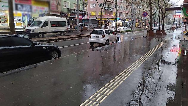 Meteoroloji'den kuvvetli yağış uyarısı