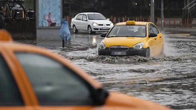 Meteorolojiden 'çok kuvvetli' yağış uyarısı