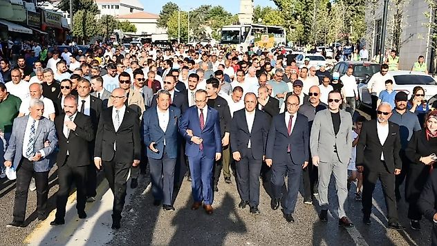 MHP'li Mehmet Fendoğlu'ndan Kayısı Festivali Mesajı