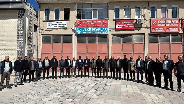 MHP Malatya İl Başkanı Gökhan Gök Akçadağ'da Teşkilat ve Esnafla Buluştu