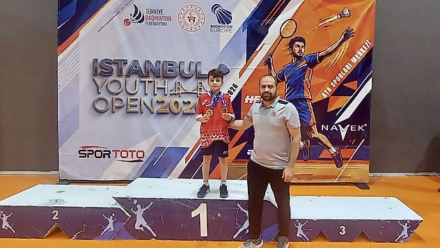 Milli Badmintoncu Kerem Eren Çelik Başarılarına Bir Yenisini Daha Ekledi