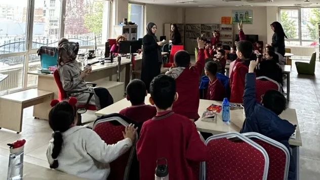 Miniklerden Kütüphaneye Ziyaret
