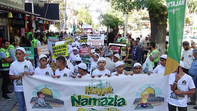 Miniklerin İlahileri ve Ezberleri Etkinliğe Renk Kattı