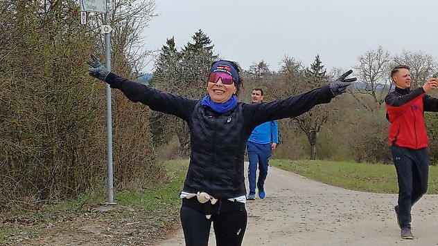 Nazlı Hacıbayramoğlu 2215 Kilometrelik Koşusunu İstanbul'da Tamamlıyor