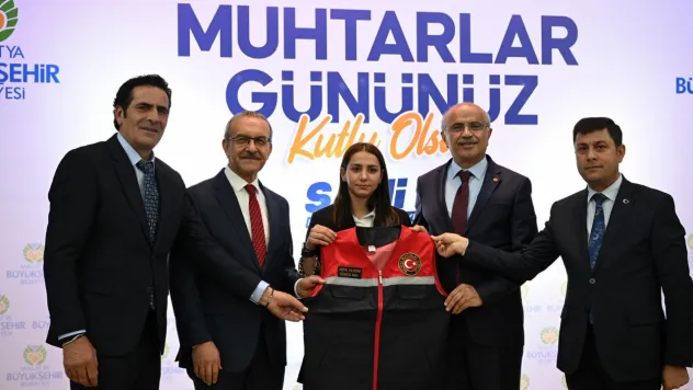 Nikah Sarayı'nda Muhtarlar Günü: Başkan Er'den Birlik ve Pozitif Enerji Vurgusu
