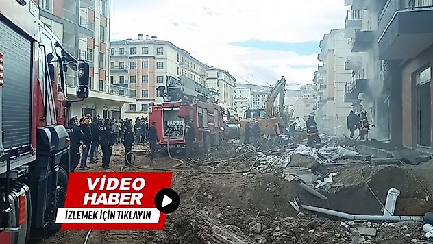 Niyazi Mahallesi'nde Yangın: Kara Dumanlar Şehri Sardı